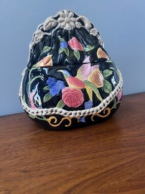 International Art China vintage cookie jar